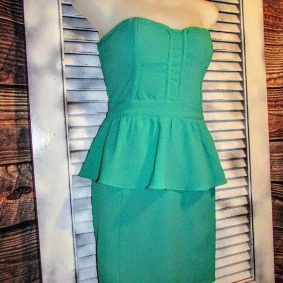 Urban Outfitters Sz 2 Green Bustier Dress - Picture 9 of 9